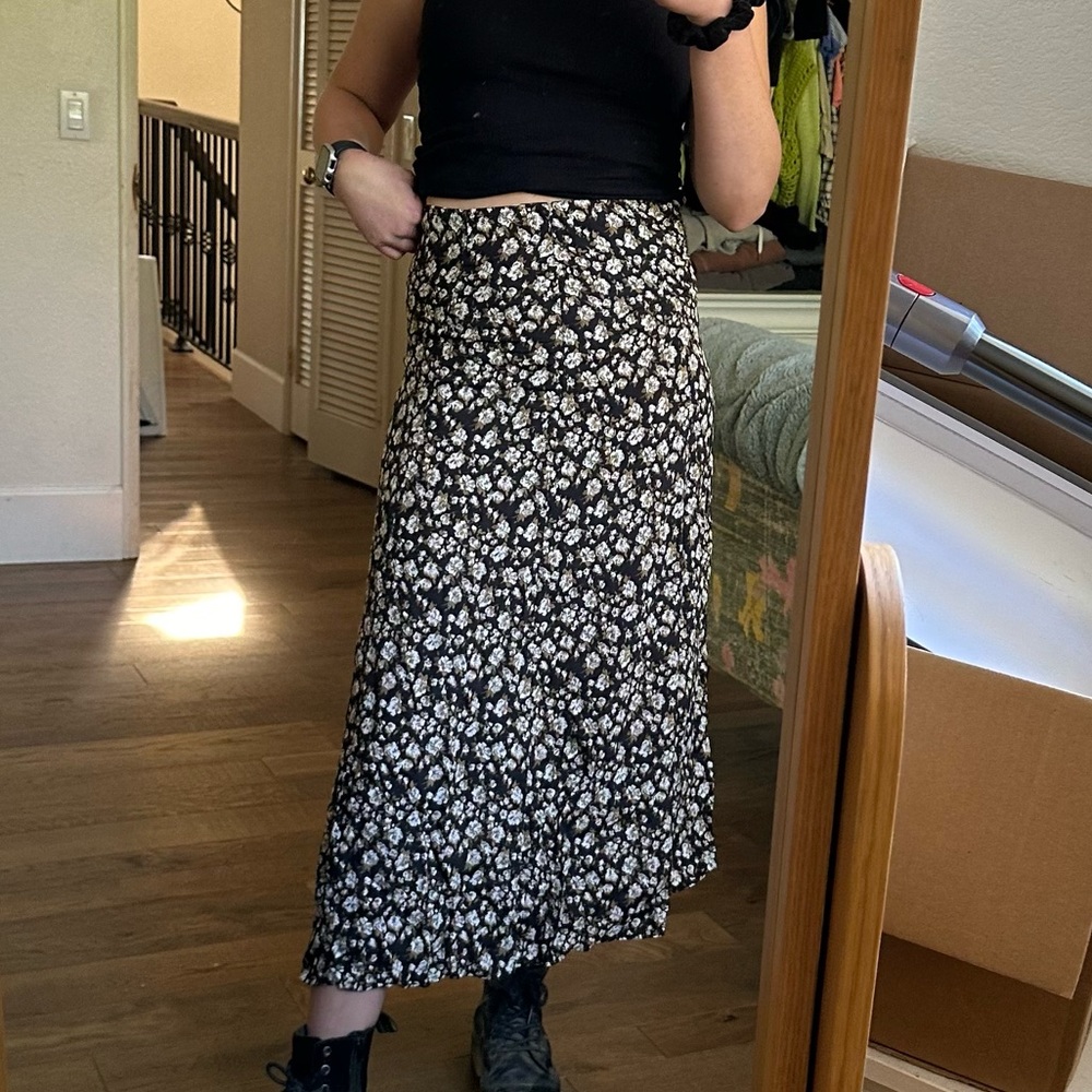 Vintage Brown Floral Maxi Skirt!